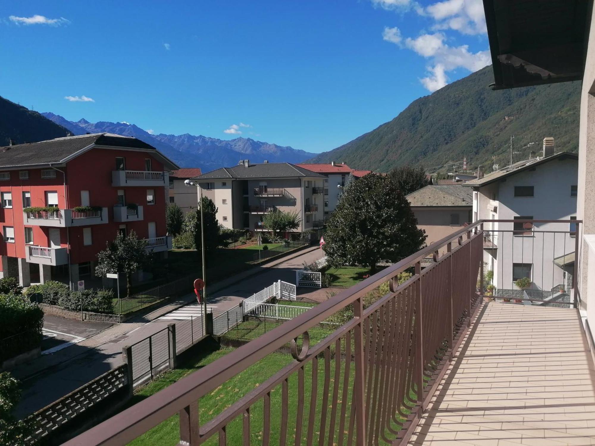 Ferienwohnung Bernina Views-Tirano Exterior foto